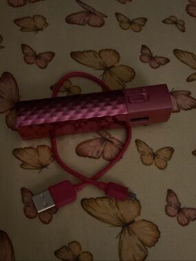 Halo Pink Portable USB Power Bank Charger with Micro-USB Cable
